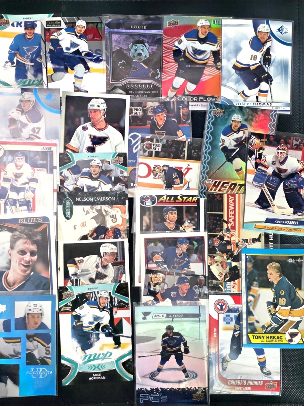 St. Louis Blues Hockey Card Lot - Multiple Players, 25 Cards, Inserts, Rookies,
